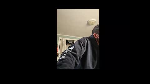 Snapshot of itchey506193 chatting on February 8, 6:01 pm itchey506193 online show from February 8, 6:01 pm
