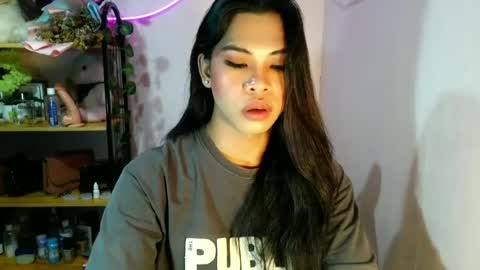 its_chloe20 online show from June 30, 12:26 pm