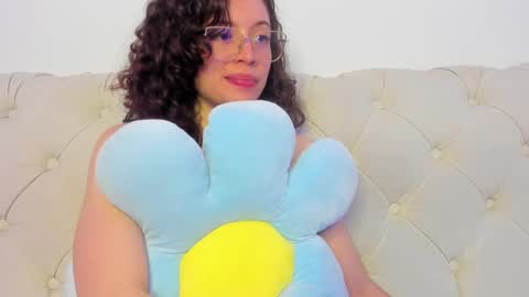Snapshot of its_marie chatting on February 11, 5:18 pm Maria online show from February 11, 5:18 pm