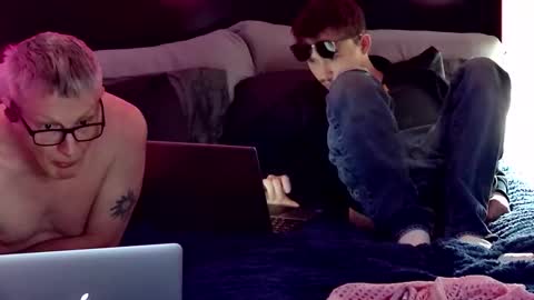 JnJ online show from April 16, 7:52 am