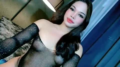 Anna online show from February 9, 5:11 am