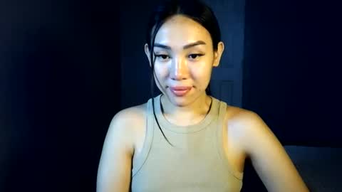itsmehotqueen online show from June 10, 4:45 am