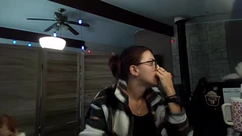 Snapshot of itsmesophie_x chatting on October 2, 5:01 pm ItsMeSophie X online show from October 2, 5:01 pm