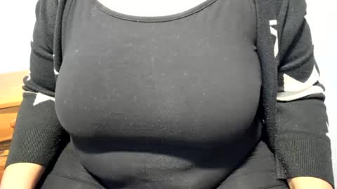 EBONYBBW online show from February 27, 6:53 pm