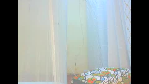 Snapshot of itsqueen_blacq chatting on September 12, 5:59 pm Queen blacq online show from September 12, 5:59 pm