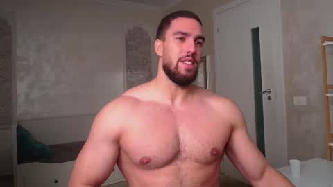 IvanHydee online show from November 5, 6:26 am