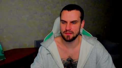 Snapshot of iveran_love1 chatting on October 2, 12:37 pm iveran online show from October 2, 12:37 pm