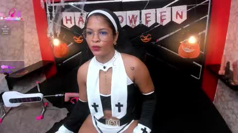 Snapshot of ivisbouncyass chatting on October 9, 12:21 pm Ivis online show from October 9, 12:21 pm