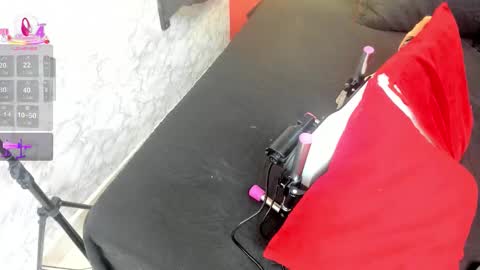 Ivis  online show from March 26, 12:43 pm