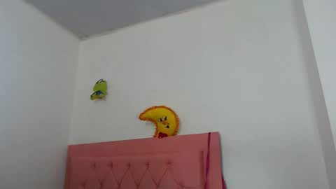 ivonneth online show from March 16, 7:23 am