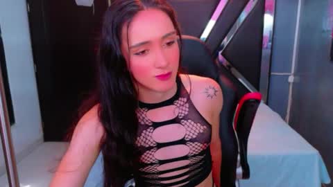 ivony giselle online show from March 29, 3:02 pm