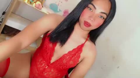 Snapshot of ivory_delight chatting on October 2, 5:45 pm ivory_delight online show from October 2, 5:45 pm