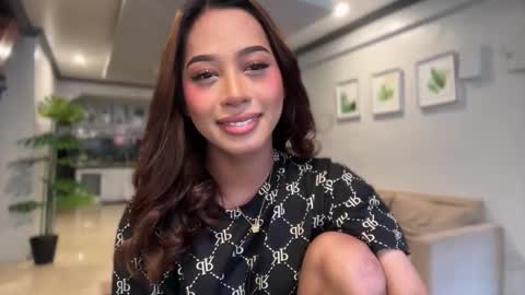 Snapshot of ivorycollins chatting on October 17, 2:15 am kirstenelsie online show from October 17, 2:15 am