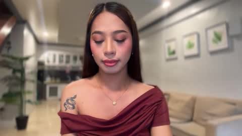 Snapshot of ivorycollins chatting on October 15, 1:42 am kirstenelsie online show from October 15, 1:42 am