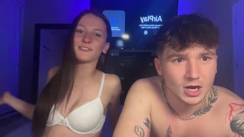Snapshot of ivy69_9 chatting on January 27, 10:27 am ivy69 9 and cody online show from January 27, 10:27 am