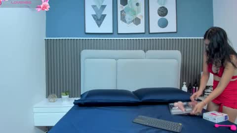 Ivy petit online show from January 6, 7:51 pm