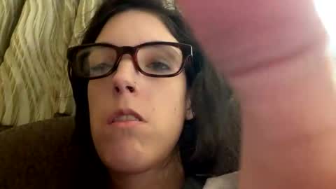 ivy_rose90 online show from July 25, 7:01 pm