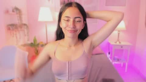 Ivy sweet online show from April 7, 8:33 pm