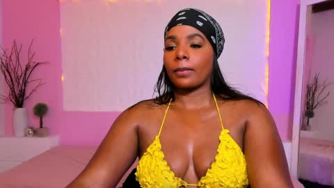 i v y  b l i s s online show from April 5, 5:15 am