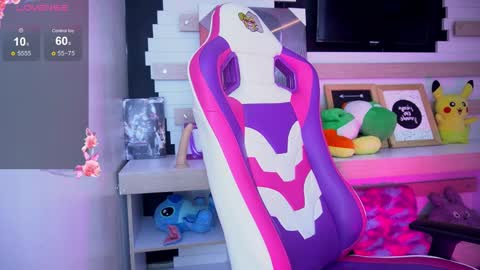 Ivy  online show from April 11, 7:45 am