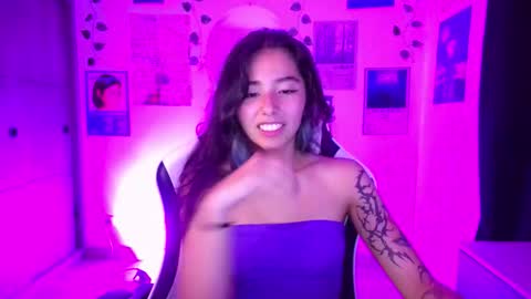 Ivy  online show from March 26, 12:39 am