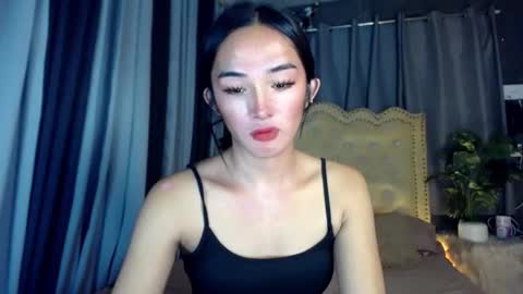 iwillcum4u_ online show from March 17, 1:49 pm