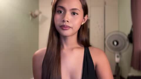 divaonopka online show from April 10, 5:39 pm