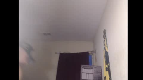 izak144 online show from February 14, 2:07 am