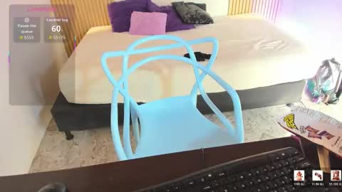 izelevans online show from February 5, 12:42 pm