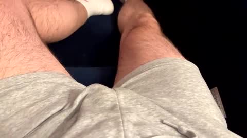 Snapshot of j0n275 chatting on December 22, 1:12 am j0n275 online show from December 22, 1:12 am