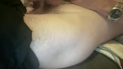 J32821 online show from March 8, 5:50 pm