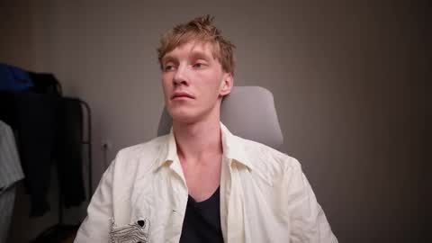 Danny online show from February 14, 8:06 am