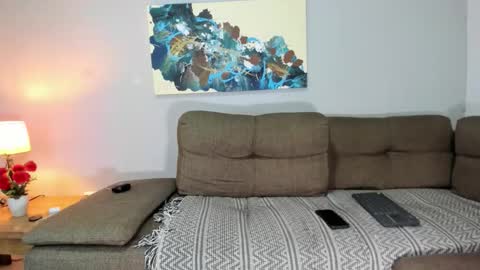 Calix  Independient model Insta and twt Calixsnake online show from March 9, 10:03 pm