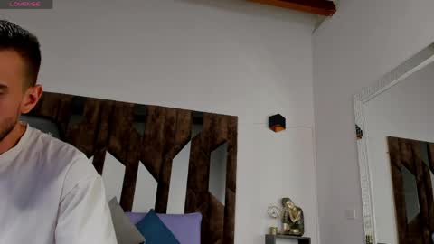 J King online show from April 14, 8:45 pm