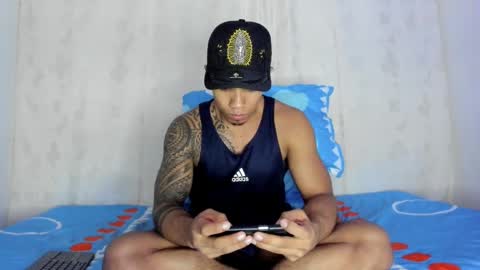 Snapshot of j_musiry chatting on February 28, 8:53 am i am juan musiry independent model online show from February 28, 8:53 am