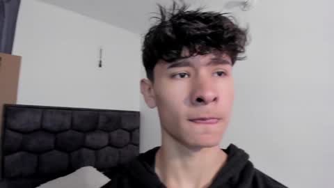 Noah online show from January 3, 12:51 pm