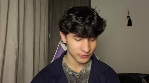 Noah online show from November 6, 11:19 pm