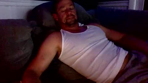 jack_daniels8101 online show from April 28, 3:11 am