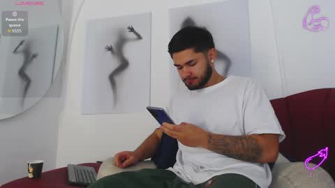    online show from May 21, 12:11 pm