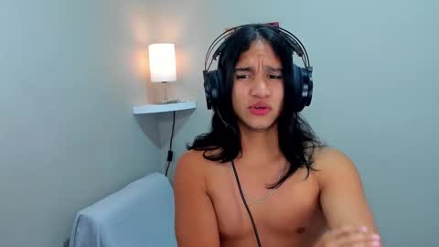 jacke__lee online show from February 22, 5:00 am