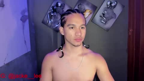 Snapshot of jacke__lee chatting on February 20, 7:55 am jacke__lee online show from February 20, 7:55 am