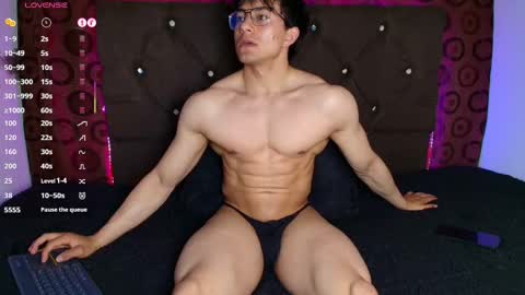 Jacke online show from February 24, 12:24 am