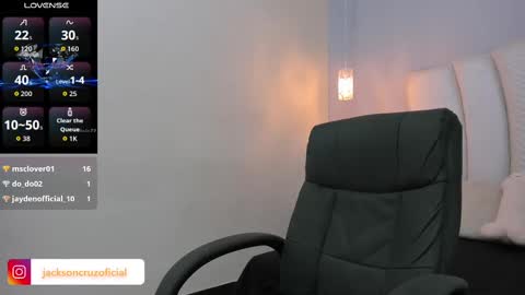 Snapshot of jackson_cruz chatting on September 21, 11:09 pm Jackson Cruz online show from September 21, 11:09 pm