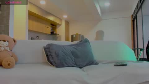 Snapshot of jackson_wayne__ chatting on October 8, 10:38 pm Jackson Wayne online show from October 8, 10:38 pm