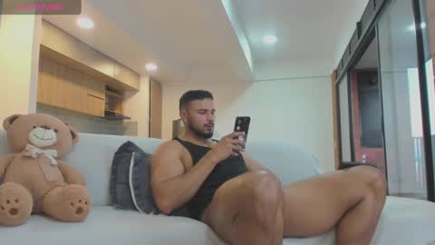 Snapshot of jackson_wayne__ chatting on September 9, 11:05 pm Jackson Wayne online show from September 9, 11:05 pm