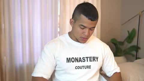 Jackson Bell online show from September 9, 1:33 pm