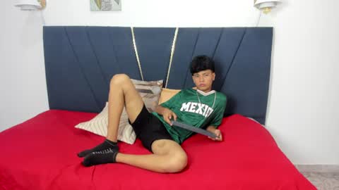 jacob_cum23 online show from June 26, 3:17 pm