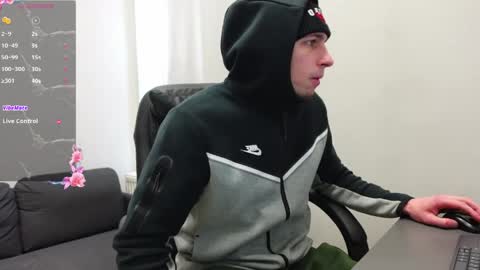 JACOB DEVON online show from April 2, 5:59 am