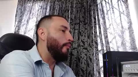 Snapshot of jacobkingd chatting on February 13, 6:15 pm jacobkingd online show from February 13, 6:15 pm