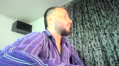 Snapshot of jacobkingd chatting on January 9, 7:52 am jacobkingd online show from January 9, 7:52 am